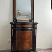 آینه و کنسول
