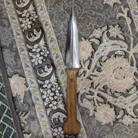 چاقو دو لبه