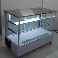 شوکیک طول ۱۲۰ سانت ایستاده