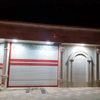 تجاری لب خیابان