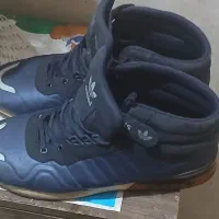 یک حفت کتونی نیم ساق|کیف، کفش، کمربند|تهران, مینای شمالی (مخبر)|دیوار