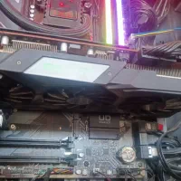 گرافیک giga rx 5700xt بسیار تمیز روی سیستم بوده