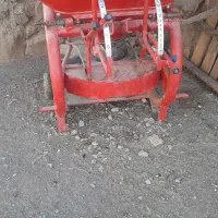 بذرپاش و کودپاش ۵۰۰ کیلویی|قطعات یدکی و لوازم جانبی|تربت جام, جامی|دیوار