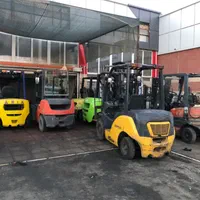 تعمیر و بازسازی انواع لیفتراک و تامین قطعات اصلی