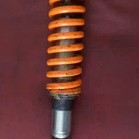 کمک وسط تریل
