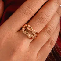 در شهرک فرهنگیان  انگشتر پیدا شده