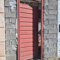 درب نفر رو تمیز