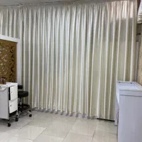 اجاره لاین و اتاق در سالن زیبایی دارای تابلو|اجارهٔ دفتر کار، اتاق اداری، مطب|مشهد, سرافرازان|دیوار
