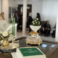 فروشنده مزون لباس