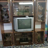 ویترین و میز تلویزیون|بوفه، ویترین، کنسول|سمنان, |دیوار