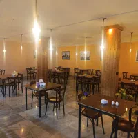 سالن برای تولد و مراسمات خانوادگی و دوستانه|خدمات پذیرایی، مراسم|قزوین, |دیوار