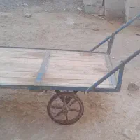 گاری چهار چرخ فروشی