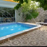 یک روز به یاد ماندنی را در ویلا تجربه کنید|اجارهٔ کوتاه‌مدت ویلا و باغ|اصفهان, ردان|دیوار