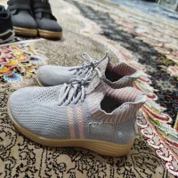 کفش بچگانه|کفش و لباس بچه|مشهد, رده|دیوار