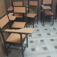 صندلی تحصیلی دسته دار. مبل ساده انتظار