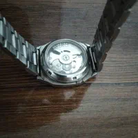 ساعت سیکو پنج|ساعت|نیشابور, مدرس|دیوار