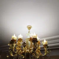 لوستر سلطنتی طلایی