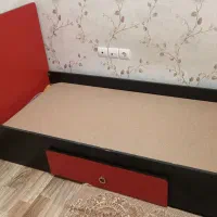 تخت خواب نوجوان و تشک سوپرطبی