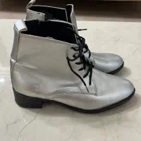 نیم بوت|کیف، کفش، کمربند|رشت, استقامت ۱|دیوار