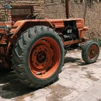 تراکتور رومانی مدل68