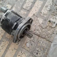 پمپ دنده ای جرثقیل ۳ تن