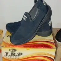 کفش|کیف، کفش، کمربند|سلماس, |دیوار