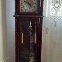 ساعت پاندولی ایستاده طرح تاج‌دار با بدنه چوبی|ساعت دیواری و تزئینی|تبریز, |دیوار