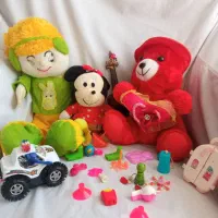 عروسکهای نرمالو همه باهم ۲۰۰