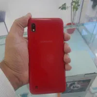 گوشی سامسونگ سالم  و لوازم تکمیل