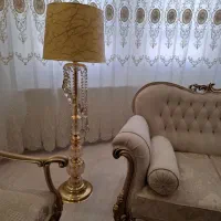 چراغ ایستاده