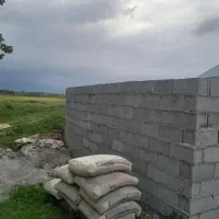 بنا قابل بازسازی / دارای امتیازات/ کاملا دور دیوار|فروش زمین و ملک کلنگی|صومعه‌سرا, |دیوار