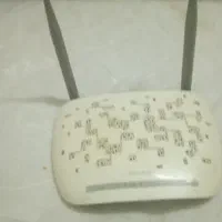 مودم کاملا سالم درحدنو