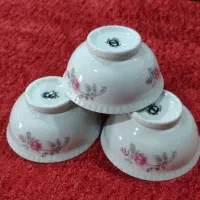 دو سری کاسه چینی ۴ تایی|ظروف سرو و پذیرایی|برازجان, |دیوار