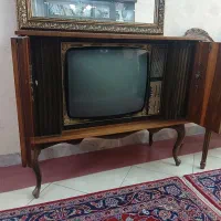 تلویزیون قدیمی کلکسیونی ، عتیقه|تلویزیون و پروژکتور|کرج, اتحاد|دیوار