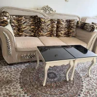 مبل ۷نفره کنده کاری چوبی شیک و سالم