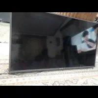 تلویزیون ۴۲ اینچ
