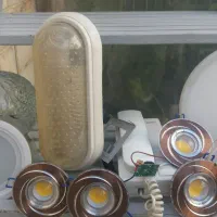 تعدادی وسائل برقی