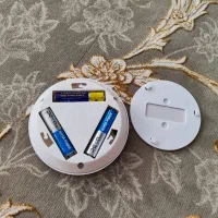 چراغ قوه اضطراری|لامپ و چراغ|دماوند, دماوند|دیوار