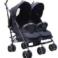 کالسکه دوقلو