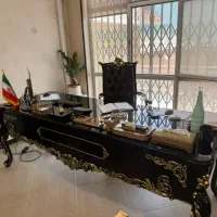 میز مدیریت‌ کلاسیک