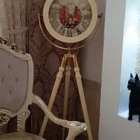 ساعت 3پایه کرم طلایی