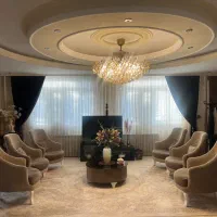 مبل ۶ نفره / کنسول و آیینه به همراه شمعدان