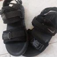 صندل بچگانه|کفش و لباس بچه|کرج, مصباح|دیوار