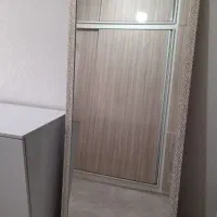 آینه قدی سفید