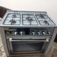 اجاق گاز 5 شعله تمیز شیشه اش شکسته1200تومان|اجاق گاز و لوازم برقی پخت‌وپز|بم, |دیوار