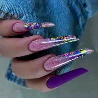 آموزش صفرتاصد کاشت ناخن+ مدرک معتبرفنی