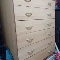 کمد درآور چوبی نو .،ساخته شده ازمرغوبترین چوب