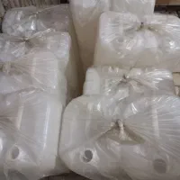 گالن و بشکه تعداد بالا در شهر پلاستیک|ظروف نگهدارنده، پلاستیکی، یک‌بارمصرف|کرج, حصارک بالا|دیوار