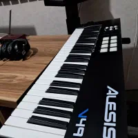میدی کنترلر Alesis V49 MK2