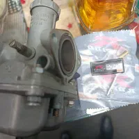 کاربورات ژاپنی موتور سیکلت ۱۲۵|قطعات یدکی و لوازم جانبی|تهران, دردشت|دیوار